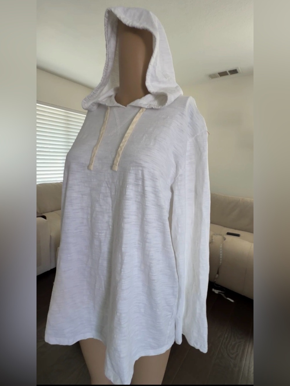 Vince White Slub Knit Hooded Pullover